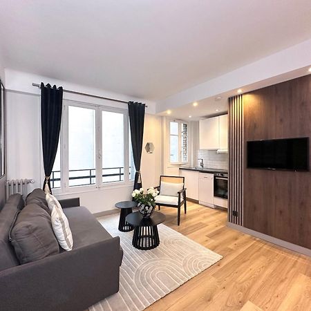 Beautiful Loft In Champs-Elysees Paris Exterior photo